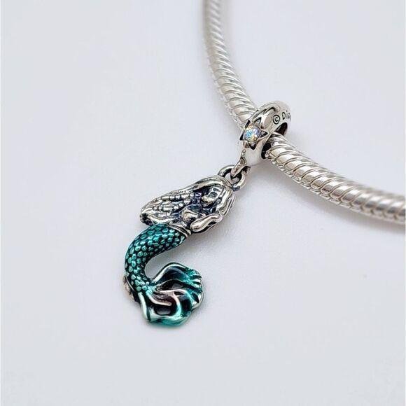Pandora Disney The Little Mermaid Ariel Dangle Charm - Picture 2 of 4
